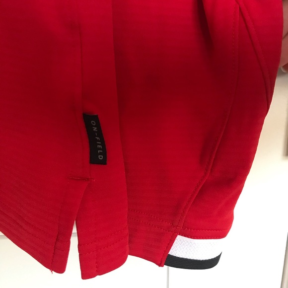 Men’s TB Bucs Nike Sideline Performance Pullover - Picture 2 of 8